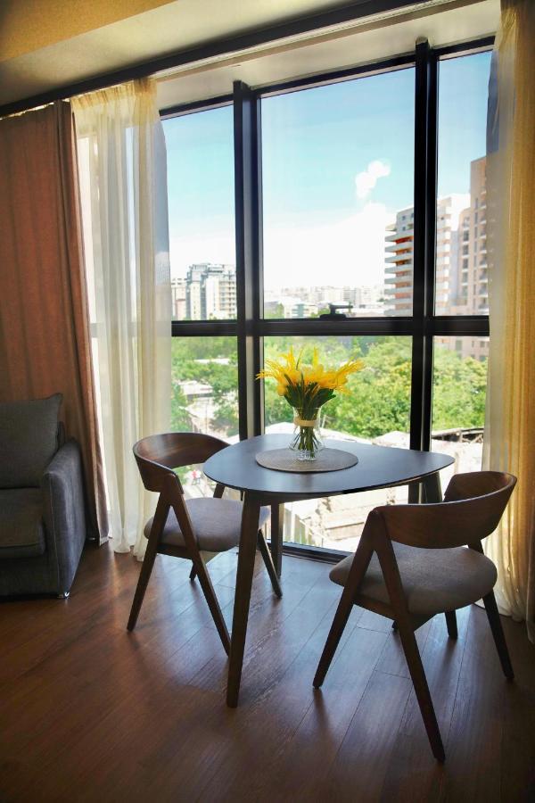 City Center Appartment At Buzand St. Jereván Kültér fotó